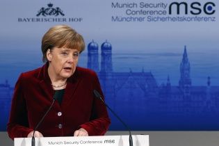 Меркель ответила на письмо матери Надежды Савченко