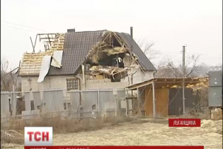 На околицях Станиці Луганської масований обстріл переріс у ближній бій