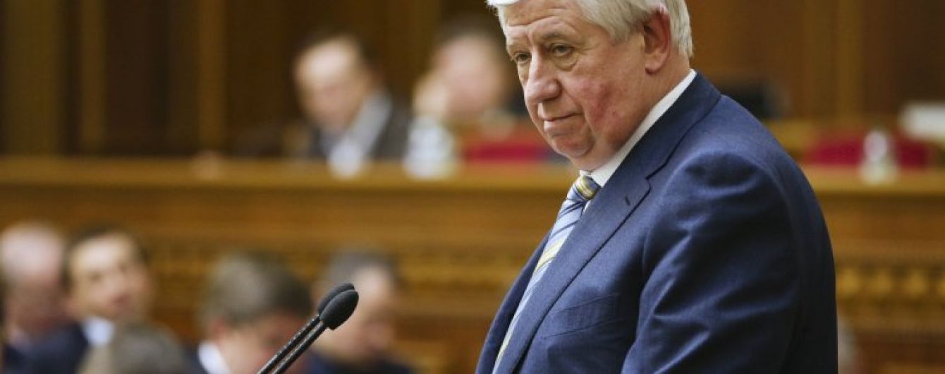 Перед Новим роком ГПУ перерахувала таємничим підрядникам мільйони на канцтовари та каналізацію