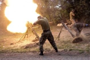 В Дзержинске снаряды боевиков разорвались в шести метрах от детей, которые пасли коз