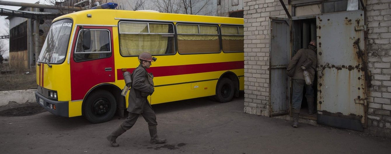 На Донбасі стався обвал у шахті, загинув гірник