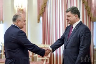 Экс-глава СБУ Смешко стал внештатным советником Порошенко