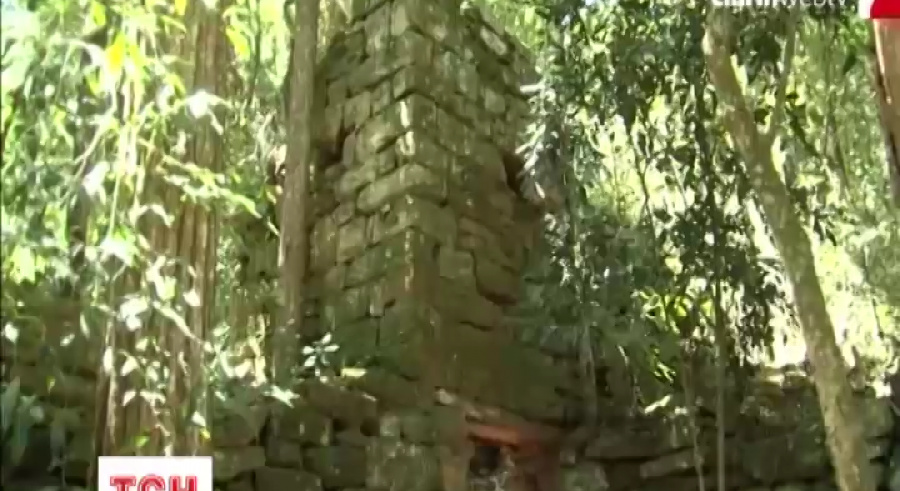 Нашли клад видео старинные бутылки и пузырьки