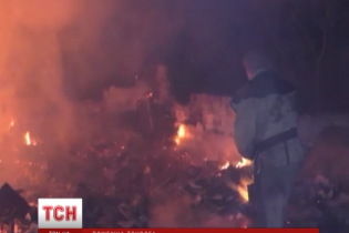 У Києві вночі палав ринок