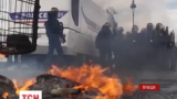 Президент Франції Франсуа Олланд пригрозив заборонити акції протесту
