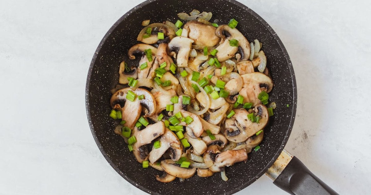 На чому смажити печериці