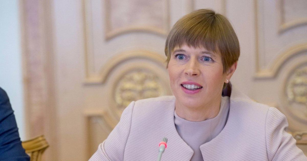 Президент Эстонии ушла на самоизоляцию