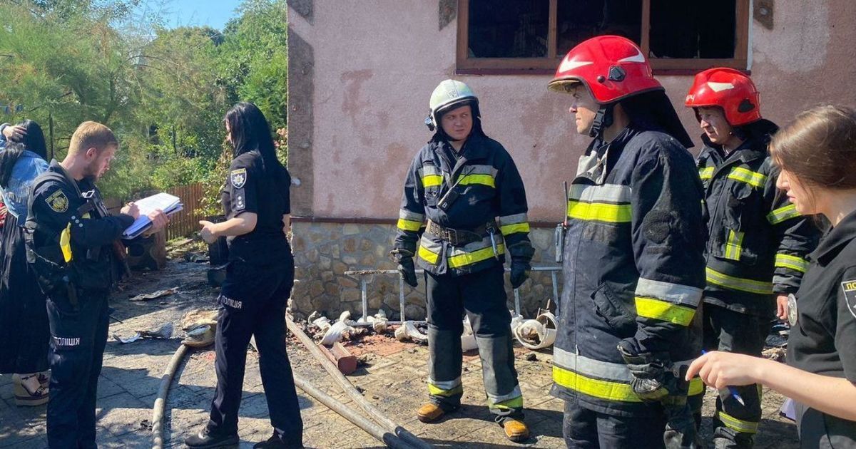 У Львівській області двоє дітей живцем згоріли у будинку (фото)