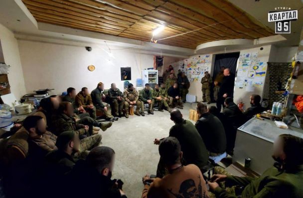 "Кварталівці" передали допомогу військовим на Донеччині