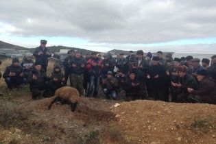 У Криму почали зносити нове мусульманське кладовище