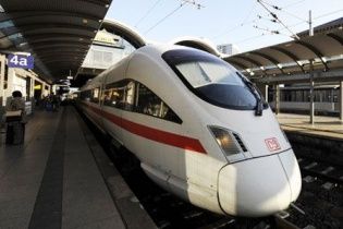 Железнодорожный коллапс в Германии: на неделю остановились все поезда