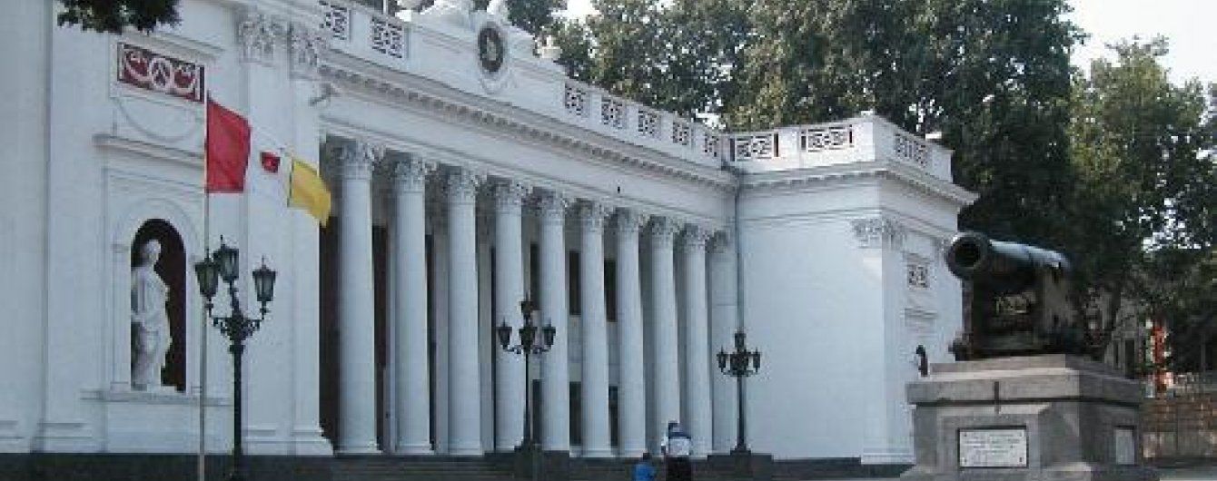 В Одессе ожидали штурма мэрии, но произошла массовая драка