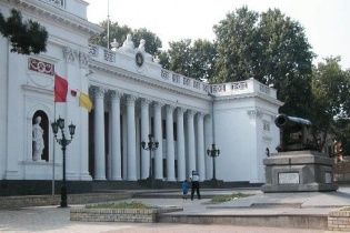 В Одессе ожидали штурма мэрии, но произошла массовая драка