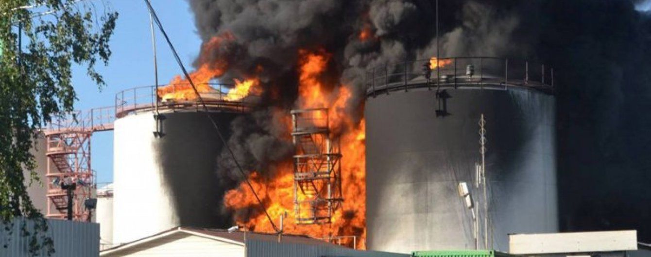В ГСЧС сообщили причины нового возгорания на нефтебазе под Васильковом