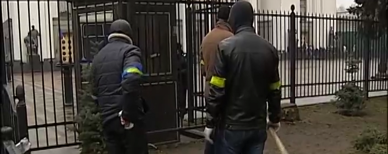 ГПУ поскаржиться на суддів за звільнення підозрюваного у видачі зброї "титушкам" для розгону Майдану