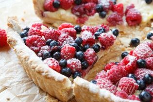 Король летней кухни – ягодный тарт