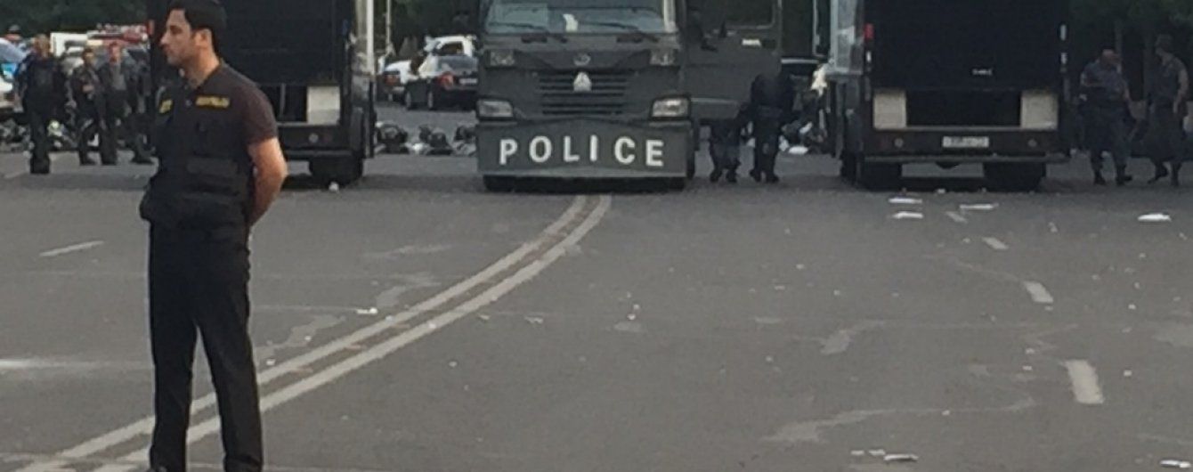 В Ереване полиция разогнала новый митинг против повышения тарифов на электроэнергию
