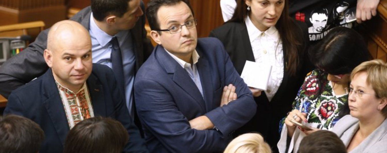У Раді спростували потрійне підвищення зарплати депутатам