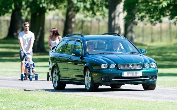 Елизавета II