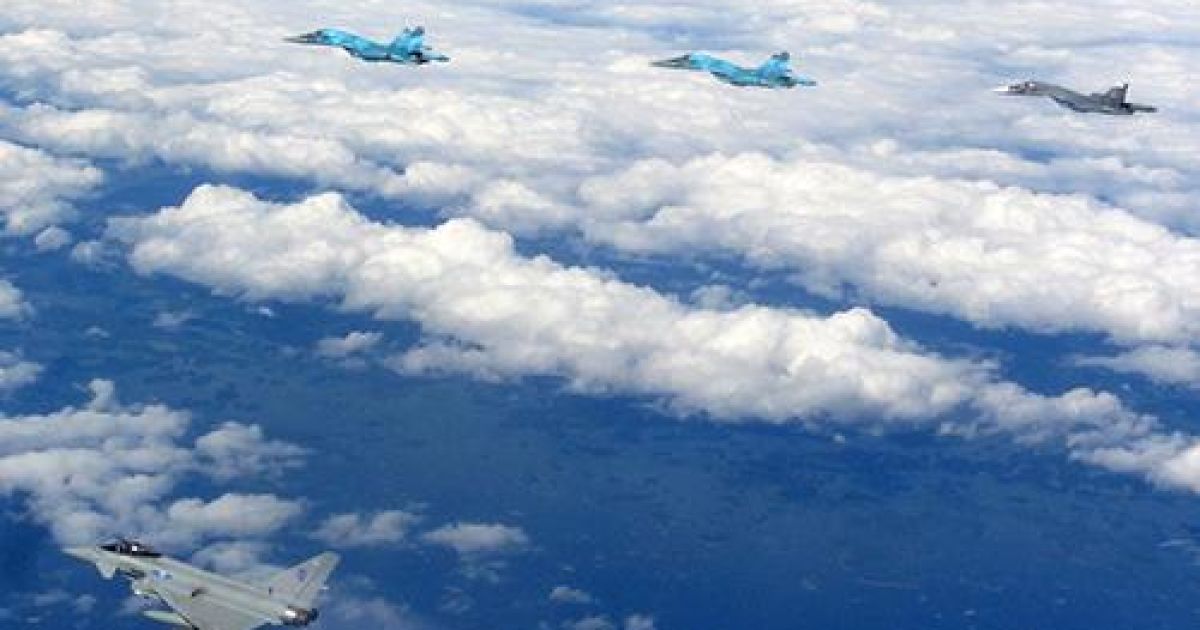 Российские оккупанты в Крыму получили новейшие истребители Су-30СМ