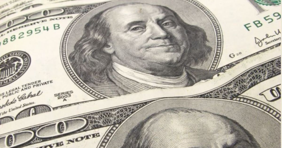 Минфин РФ заявил, что не собирается реструктурировать долг Украины