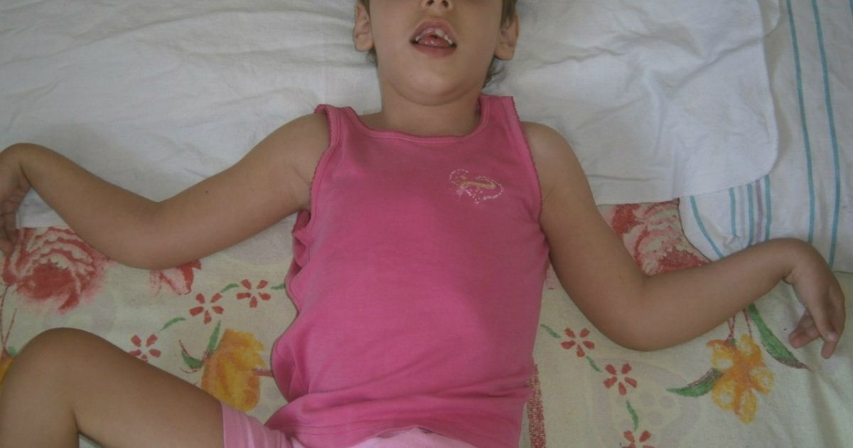 8-летняя Настя получила уникальный шанс на выздоровление и просит помощи