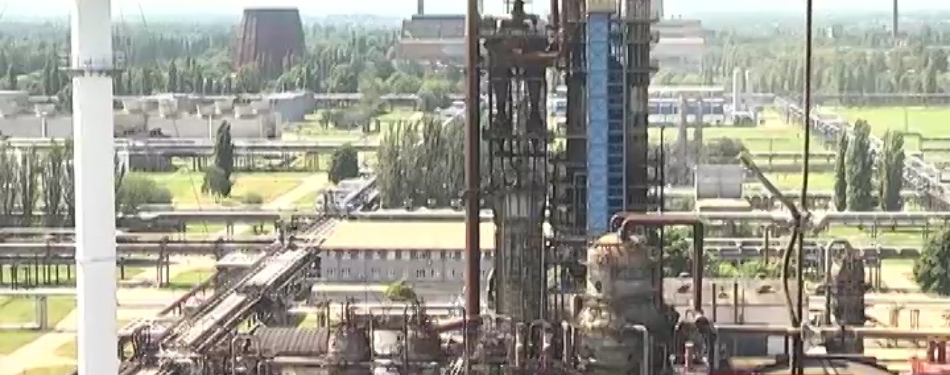 Кременчугский НПЗ может вспыхнуть, как нефтебаза под Васильковом
