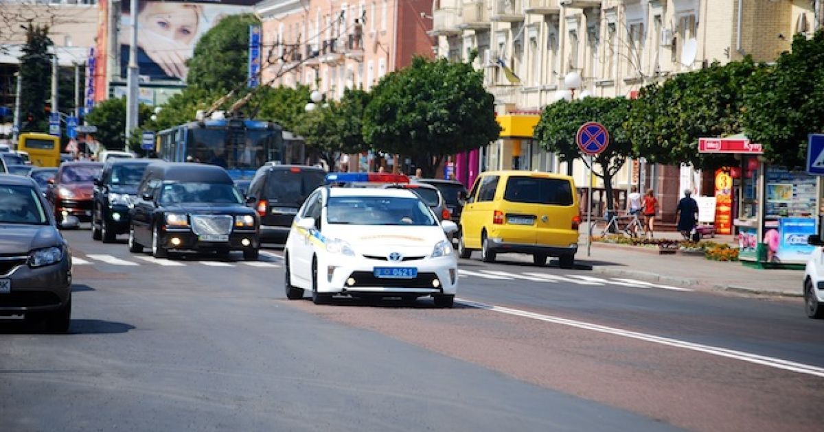 Приснилось лежать в кровати с умершим мужем