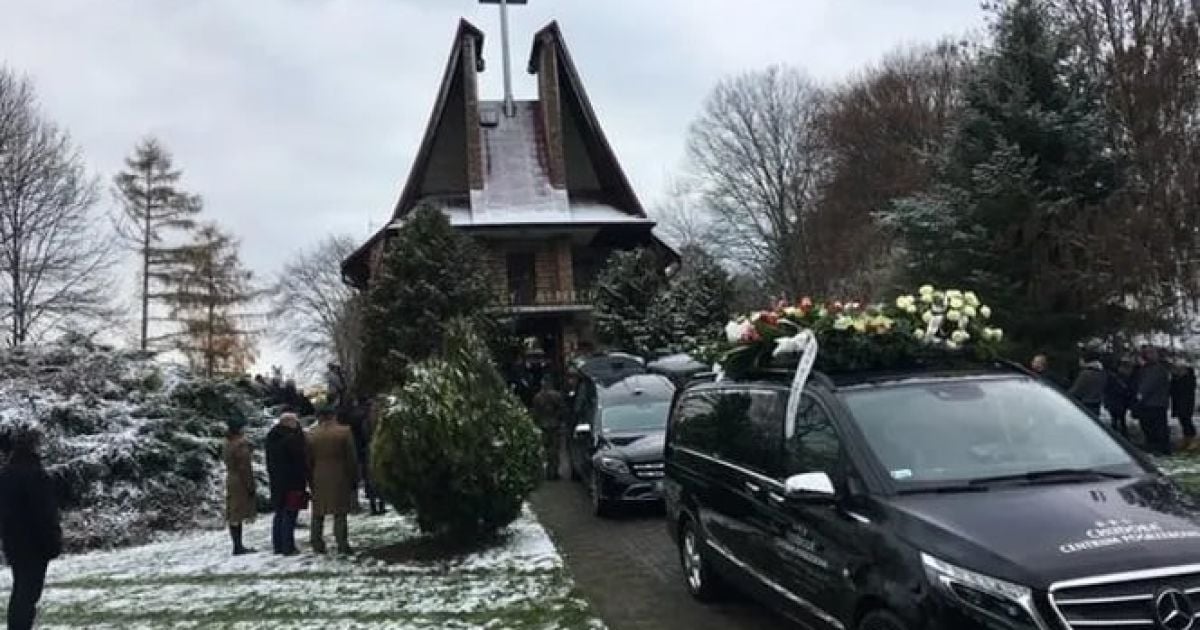 the first victim was buried in Przewódów – Mir – tsn.ua