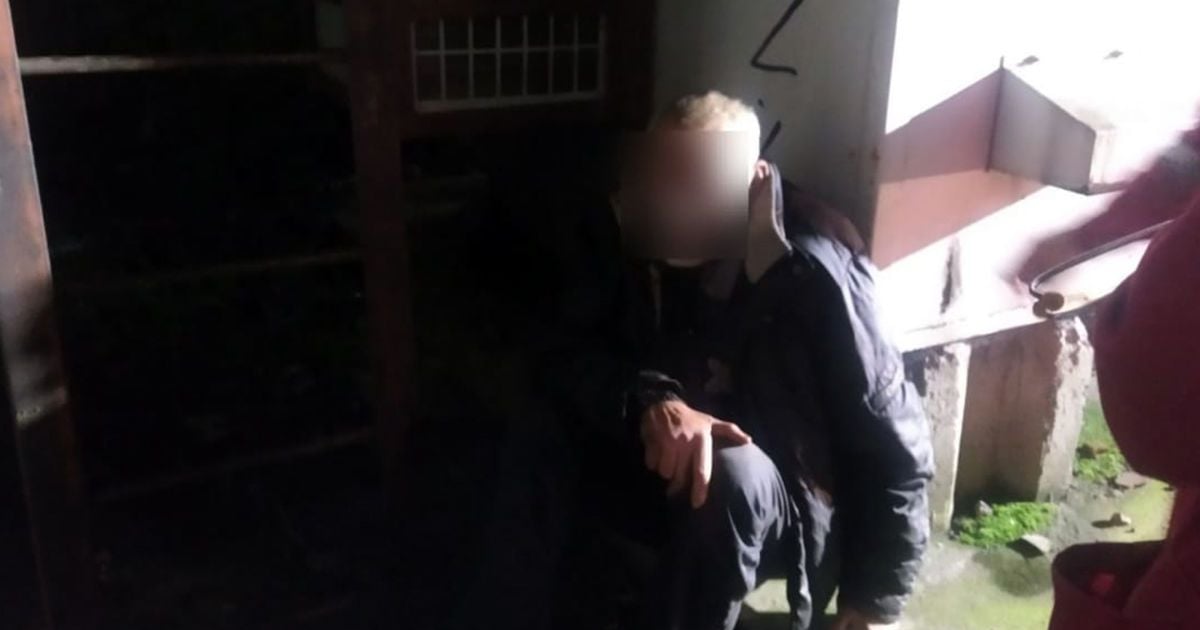 У Дніпрі чоловік застряг в трубі котельні і просидів там п'ять діб (фото)