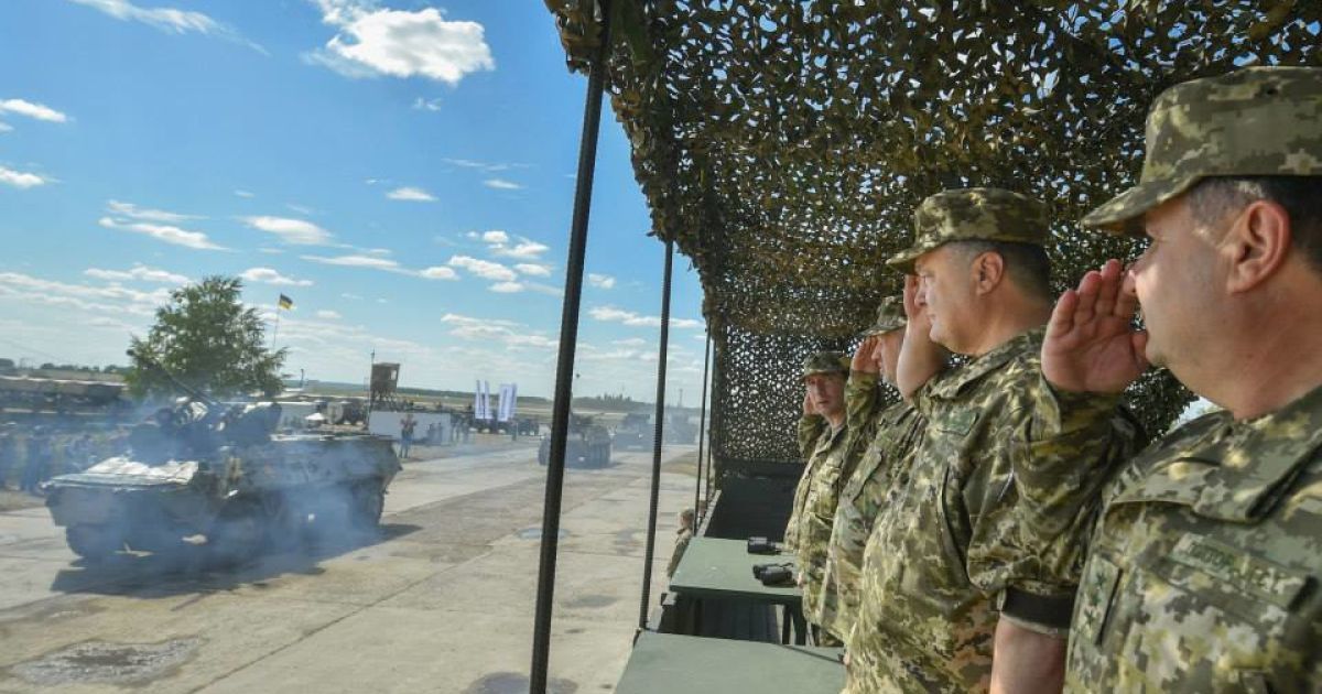 Порошенко натякнув на проведення наступної хвилі мобілізації в Україні