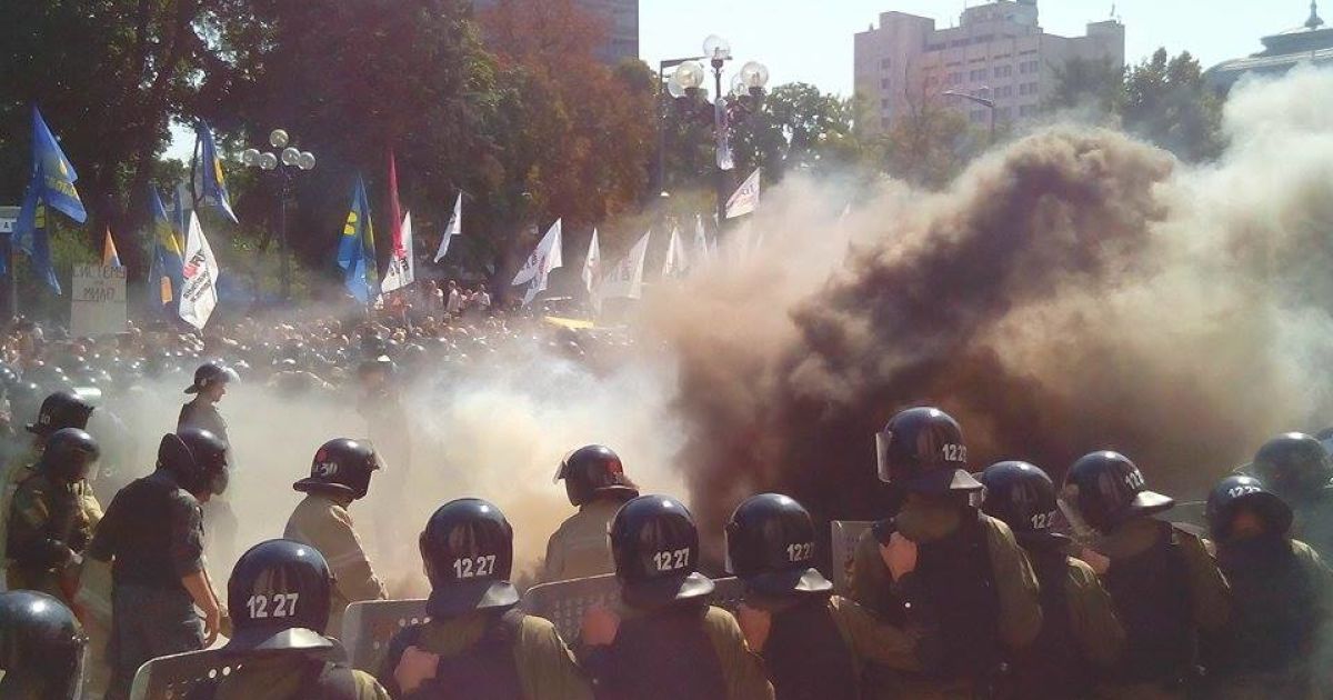 Под Радой в военнослужащих бросили боевую гранату - Геращенко