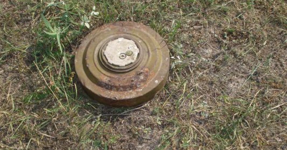 В Станице Луганской подорвалась пенсионерка