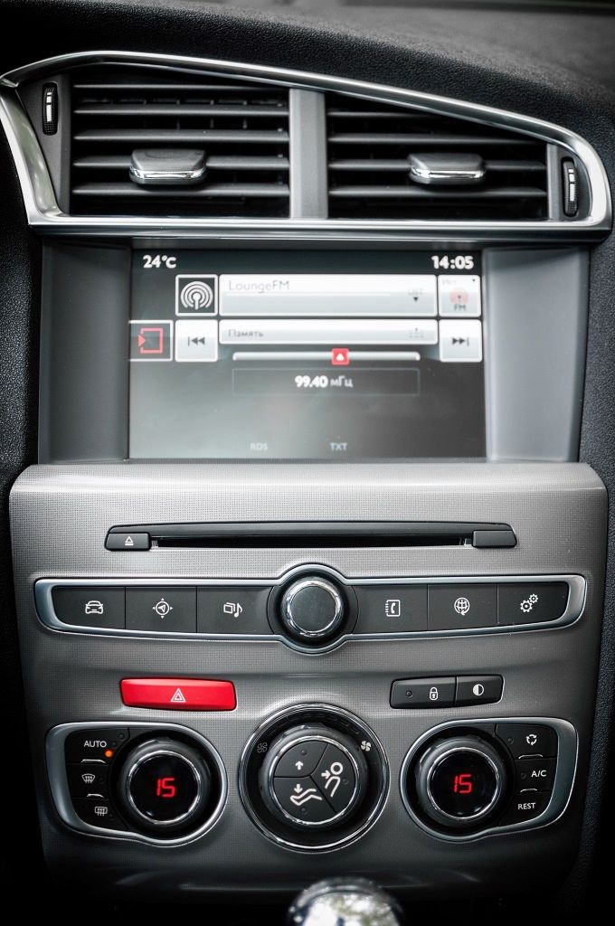 Citroen C4_11