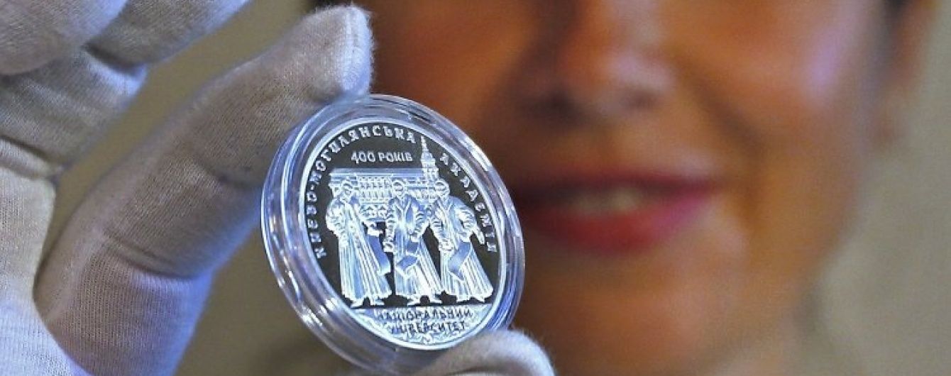 Нацбанк заработал на памятных монетах 140 млн гривен