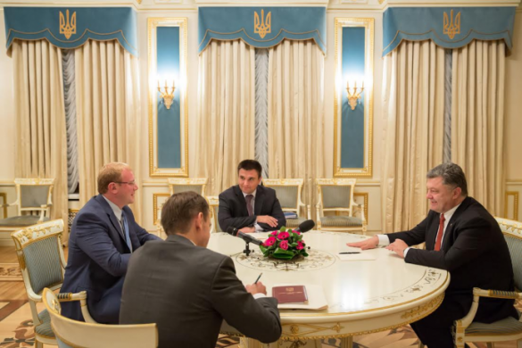 Петро Порошенко та посол України у Канаді Андрій Шевченко