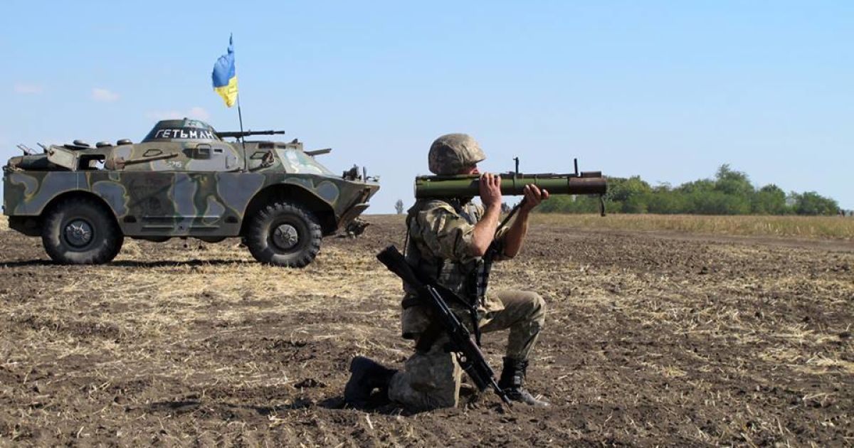 В Генштабе назвали сроки отвода Украиной легкого вооружения на Донетчине