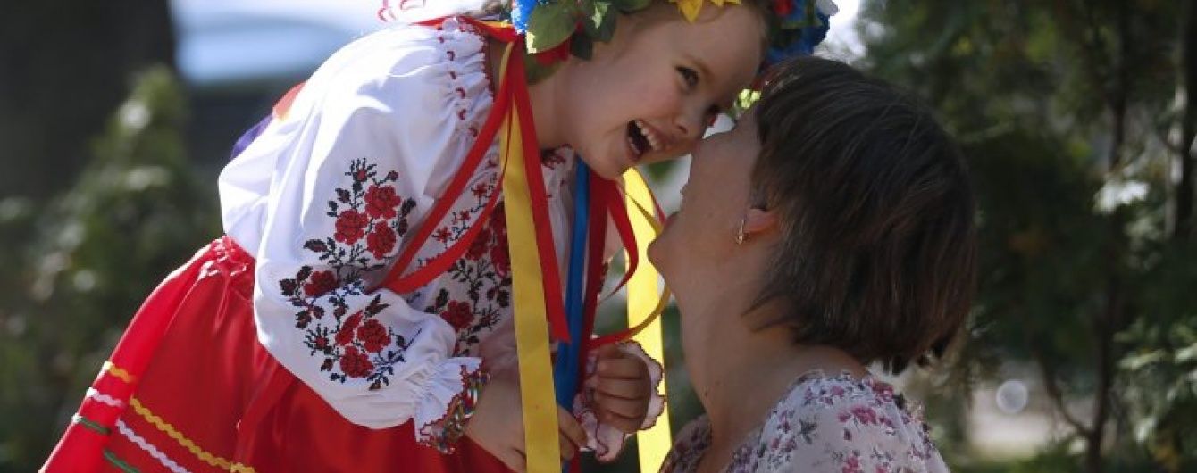 Чим живе українська молодь та з якими проблемами стикається. Інфографіка