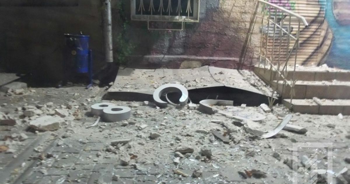 Взрыв возле СБУ в Одессе квалифицировали как теракт