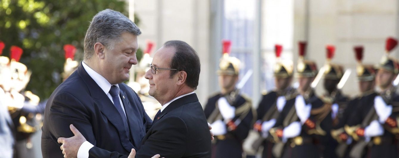 Порошенко вирушає до Франції: зустріч із Олландом та ймовірний візит на Євро-2016