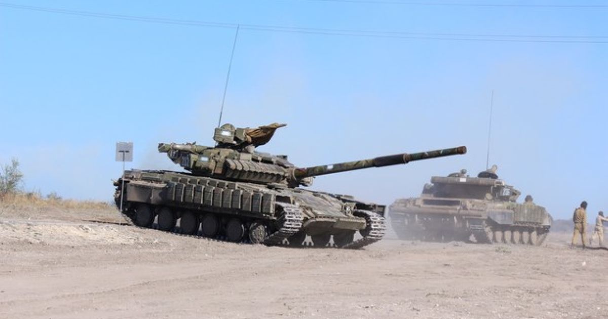Боевики перенесли старт отвода танков с передовой на Донетчине