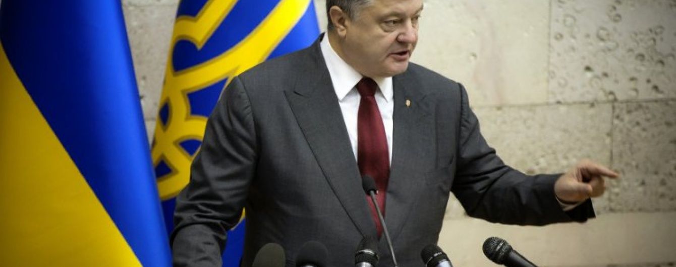Порошенко про кривавий вибух у Стамбулі: Тероризму немає виправдання