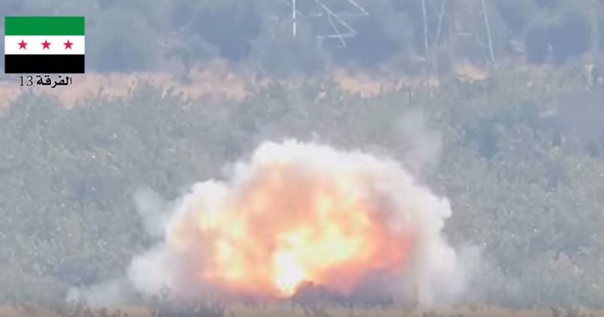 Повстанцы сняли на видео уничтожение танка армии Асада во время наступления на Хаму