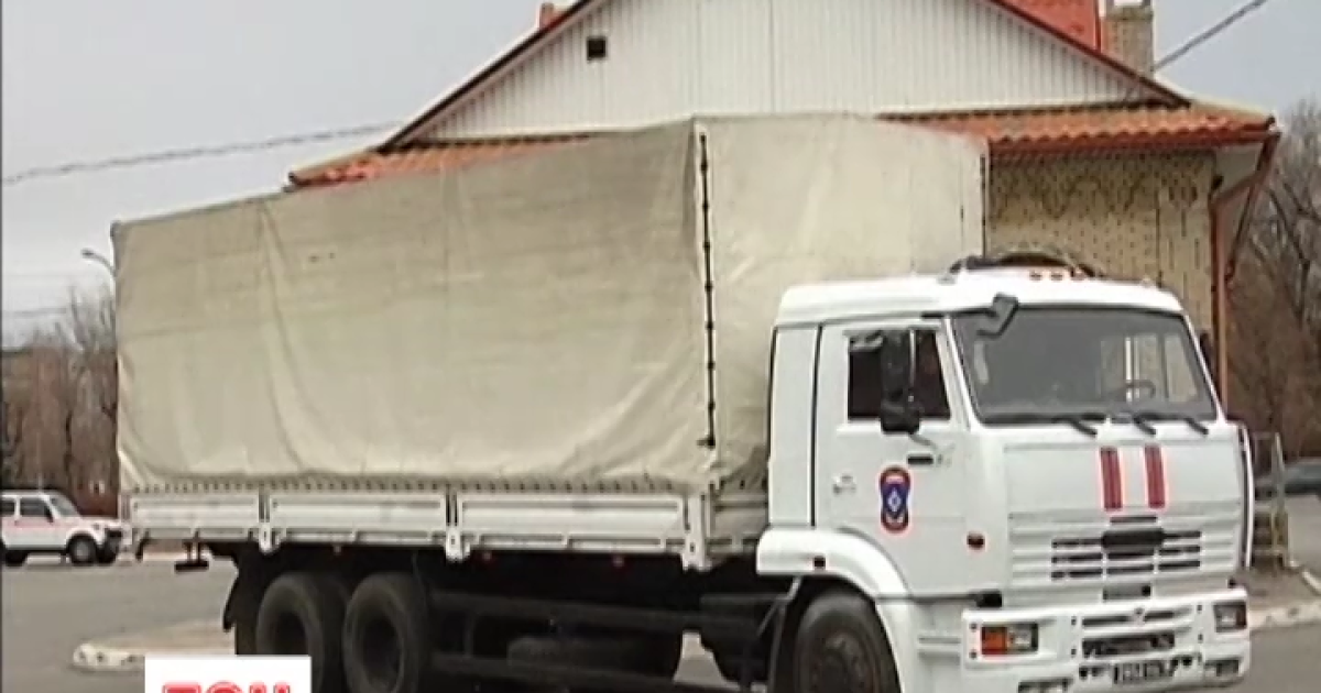 Сотня автомобилей 41-го "гумконвоя" от РФ ворвалась в Украину