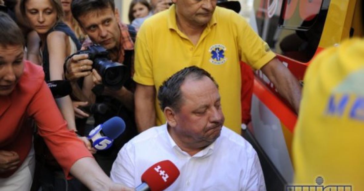 В Киеве суд выпустил экс-ректора Мельника из-под домашнего ареста