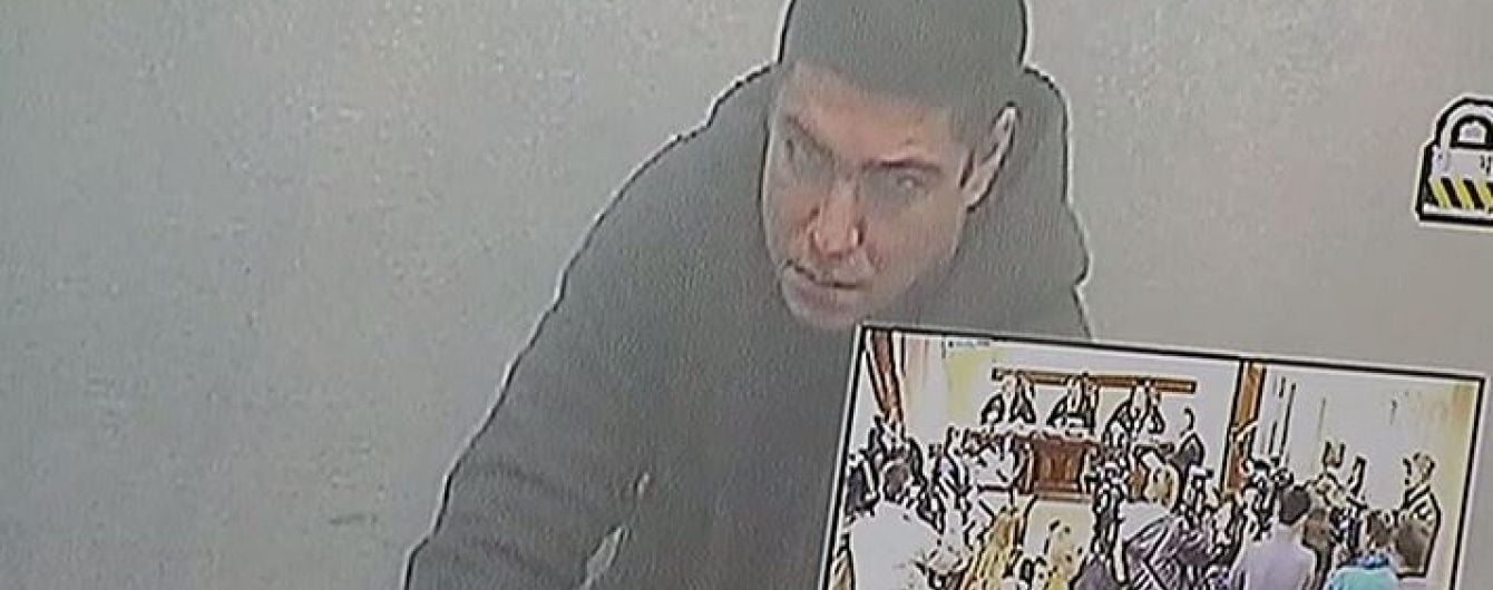 Суд відклав справу пасинка Фірташа