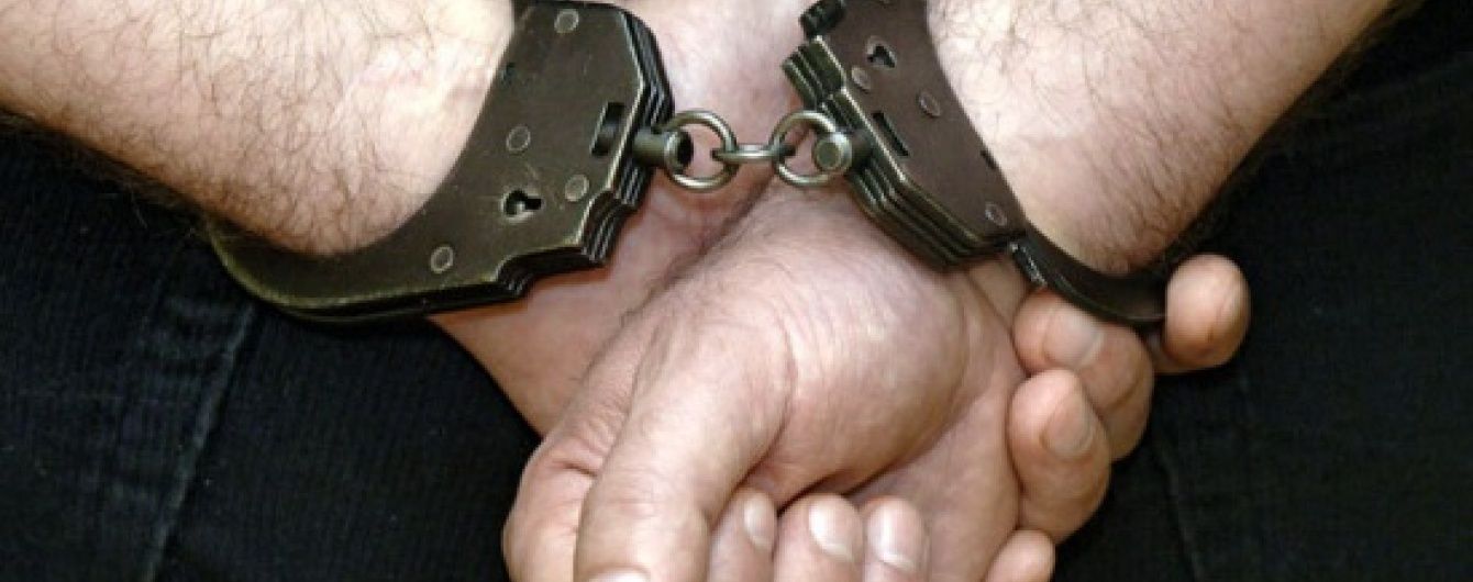 У Чернівецькій області спіймали злодіїв, які викрали коштовностей на майже 2 млн грн