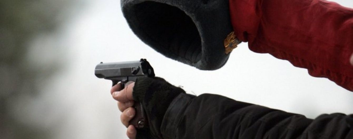 В окупованому Донецьку винуватця ДТП визначали за допомогою пістолета
