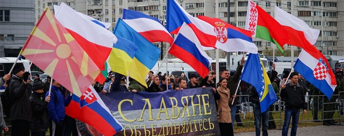 "Не едины". Организатора "Русского марша" в Москве задержала полиция