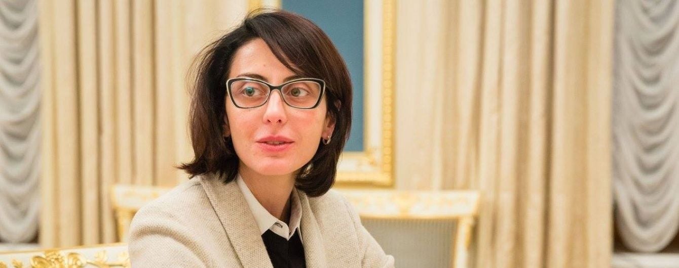 Деканоидзе создала "спецназ" по борьбе с нелегальной добычей янтаря